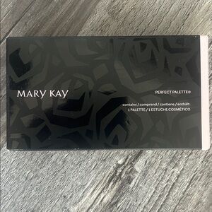 Mary Kay Perfect Palette unfilled